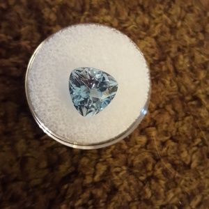 Genuine Blue Topaz 5.59 carat gemstone